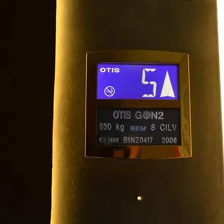 아파트 Luxury With A Balcony And View In Old Town 리가