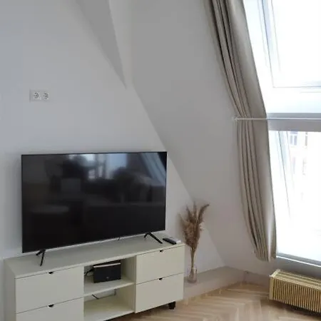 Apartment Luxury With A Balcony And View In Old Town Riga