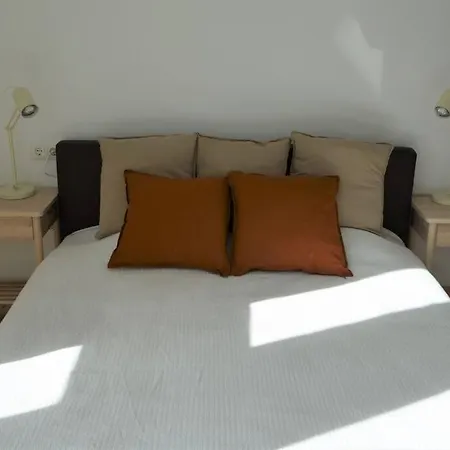 Luxury With A Balcony And View In Old Town Apartment