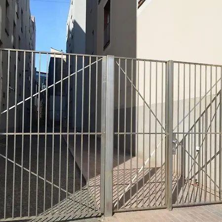 아파트 Luxury With A Balcony And View In Old Town