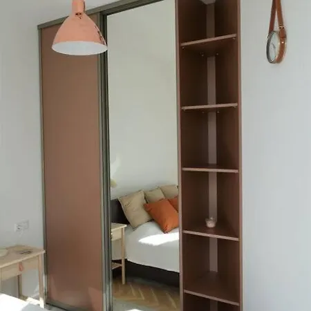 아파트 Luxury With A Balcony And View In Old Town